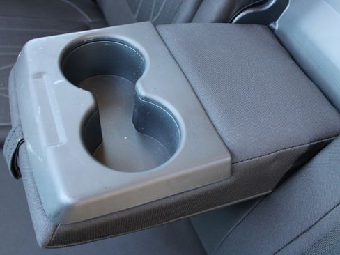 Used 2020 Ford EcoSport SE w/ SE Convenience Package image 17