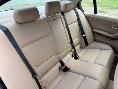 Used 2007 BMW 328xi Sedan image 14