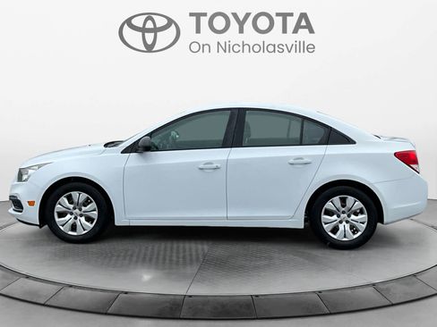 Used 2016 Chevrolet Cruze LS image 3