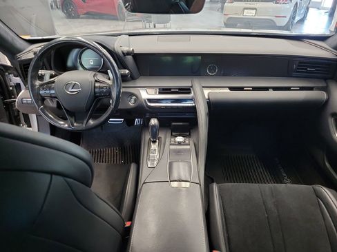 Used 2018 Lexus LC 500 Coupe w/ Performance Package image 10
