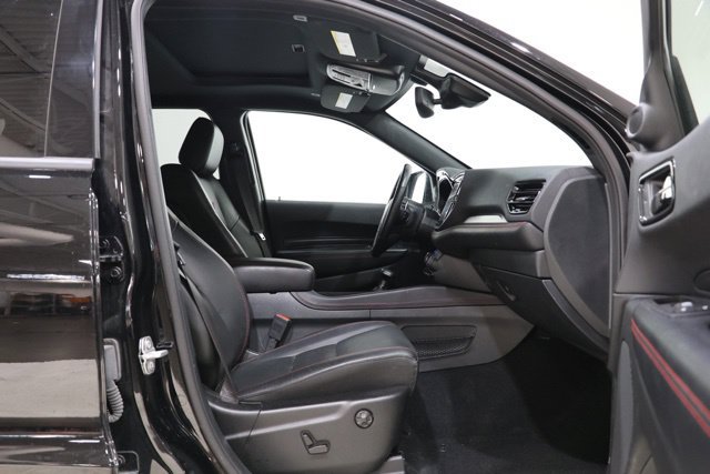 Used 2025 Dodge Durango GT AWD/4WD image 38