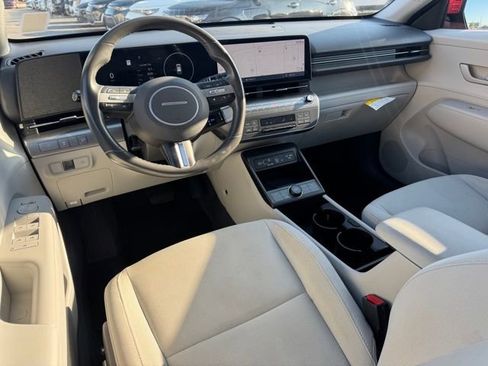 Used 2024 Hyundai Kona SEL w/ Convenience Package image 10