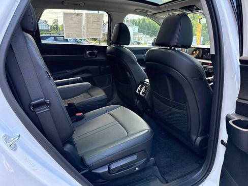 Used 2024 Kia Sorento X-Line EX AWD/4WD image 30