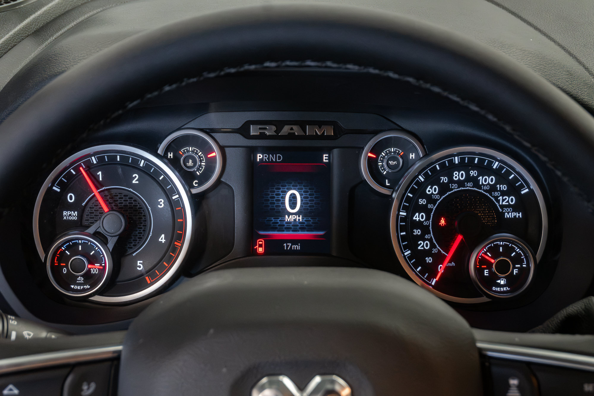 New 2027 RAM 3500 Big Horn AWD/4WD image 17