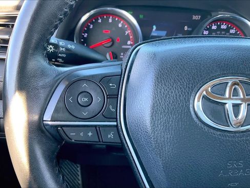 Used 2020 Toyota Camry XSE image 22