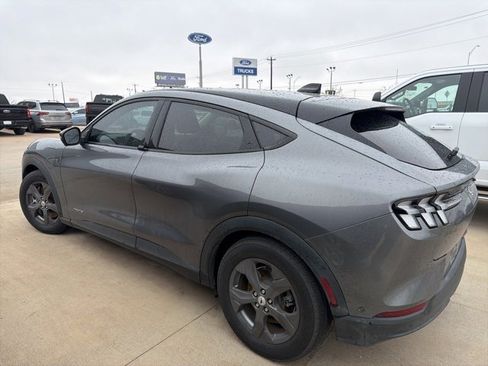 Used 2023 Ford Mustang Mach-E Select image 8