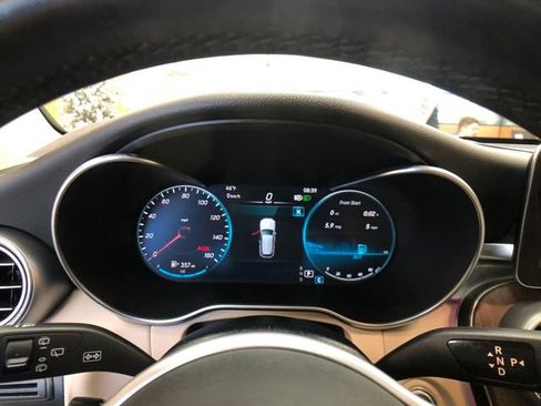 Used 2022 Mercedes-Benz GLC 300 4MATIC image 14