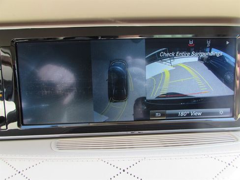 Used 2014 Mercedes-Benz S 550 Sedan w/ Sport Package Plus One image 17