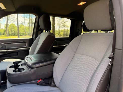 Used 2023 RAM 2500 Big Horn w/ Level 1 Equipment Group AWD/4WD image 12