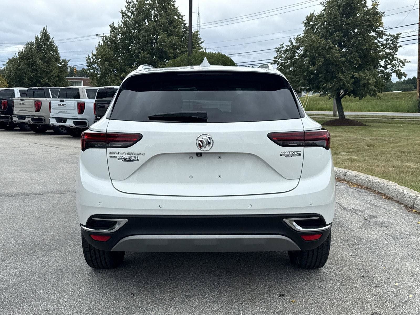 Used 2023 Buick Envision Essence AWD/4WD image 14