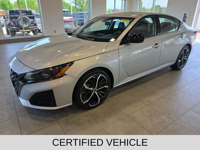 Used 2023 Nissan Altima 2.5 SR