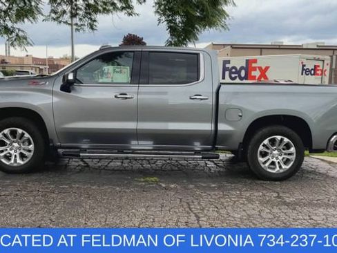 Used 2025 Chevrolet Silverado 1500 LTZ w/ LTZ Premium Package AWD/4WD image 5