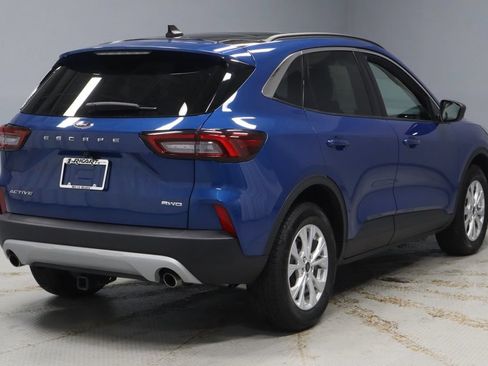 Used 2023 Ford Escape Active AWD/4WD image 11