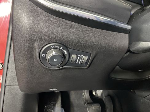 Used 2022 Jeep Compass Limited image 25