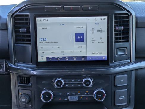 Used 2022 Ford F150 XLT w/ Equipment Group 302A High AWD/4WD image 18