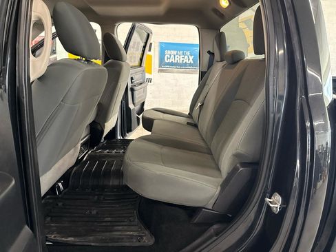 Used 2016 RAM 1500 Express w/ Black Ram 1500 Express Group image 27