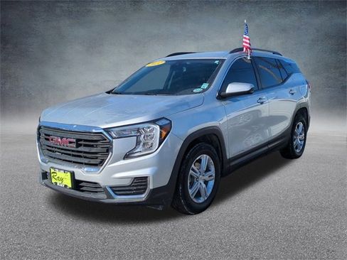 Certified 2022 GMC Terrain SLE w/ Driver Convenience Package image 5