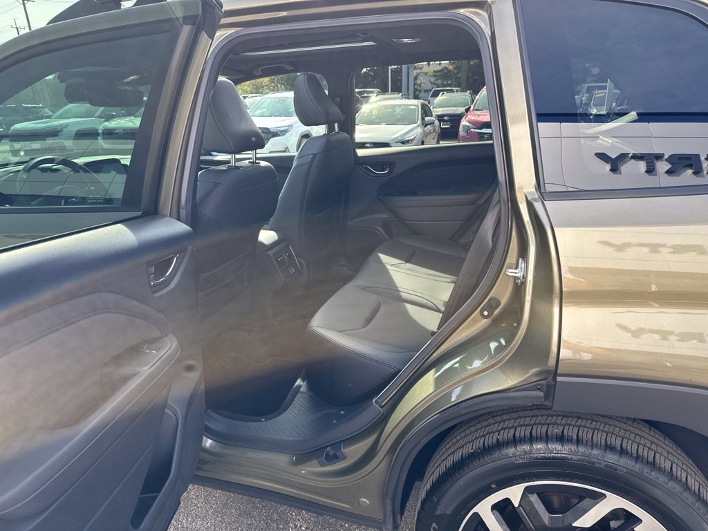 Used 2026 Subaru Forester Limited AWD/4WD image 21