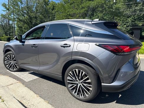 Used 2023 Lexus RX 350 w/ Accessory Package (2T) AWD/4WD image 6