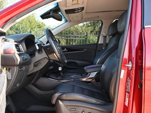 Used 2017 Kia Sorento SX FWD image 17