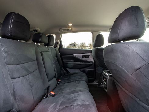 Used 2020 Nissan Murano S image 24