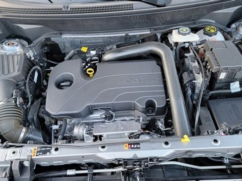 Used 2023 Chevrolet Equinox LT image 12