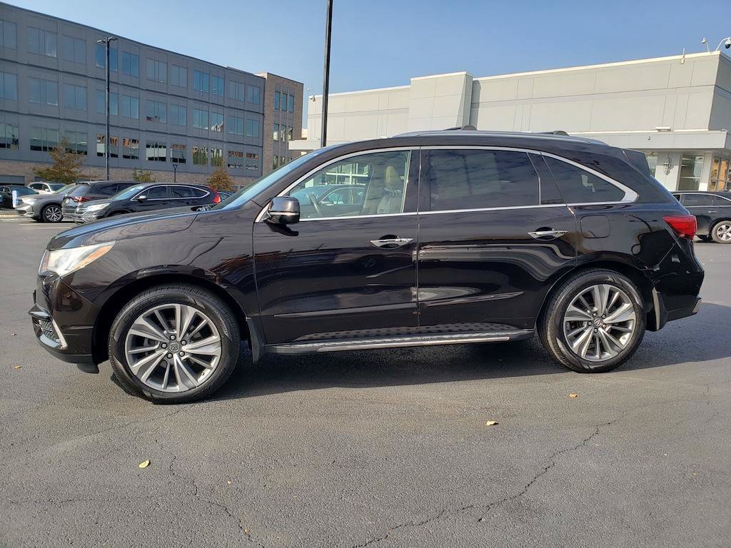Used 2017 Acura MDX w/ Tech & Entertainment Pkg AWD/4WD image 4