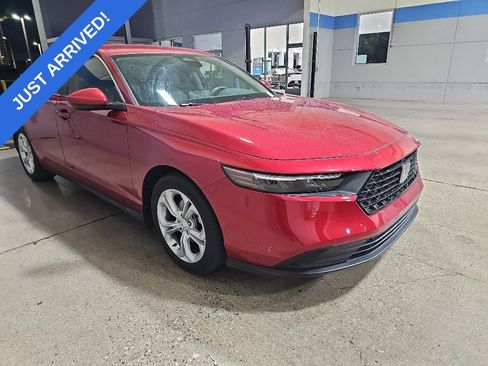 Used 2024 Honda Accord LX image 2