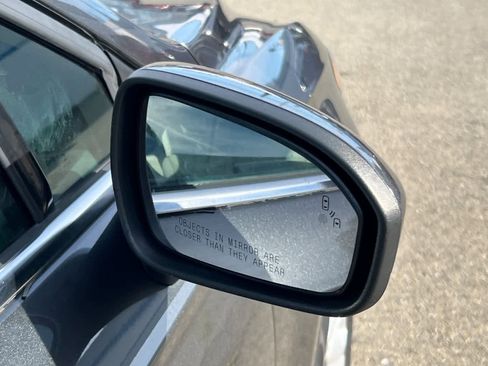 Used 2019 Ford Fusion SE image 13