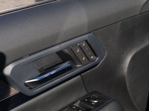 New 2026 GMC Terrain Denali w/ LPO, Black Badging Package image 19