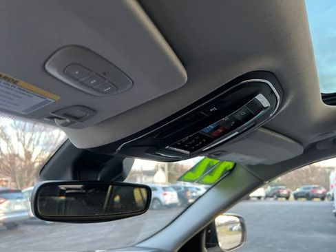 Used 2022 Jeep Grand Cherokee Limited 4xe image 33