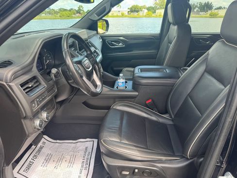 Used 2021 GMC Yukon XL SLT RWD image 10