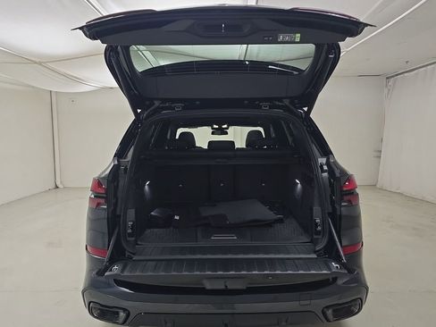 New 2026 BMW X5 xDrive40i w/ M Sport Package image 30