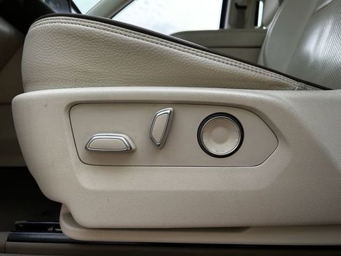 Used 2021 GMC Yukon XL Denali RWD image 29