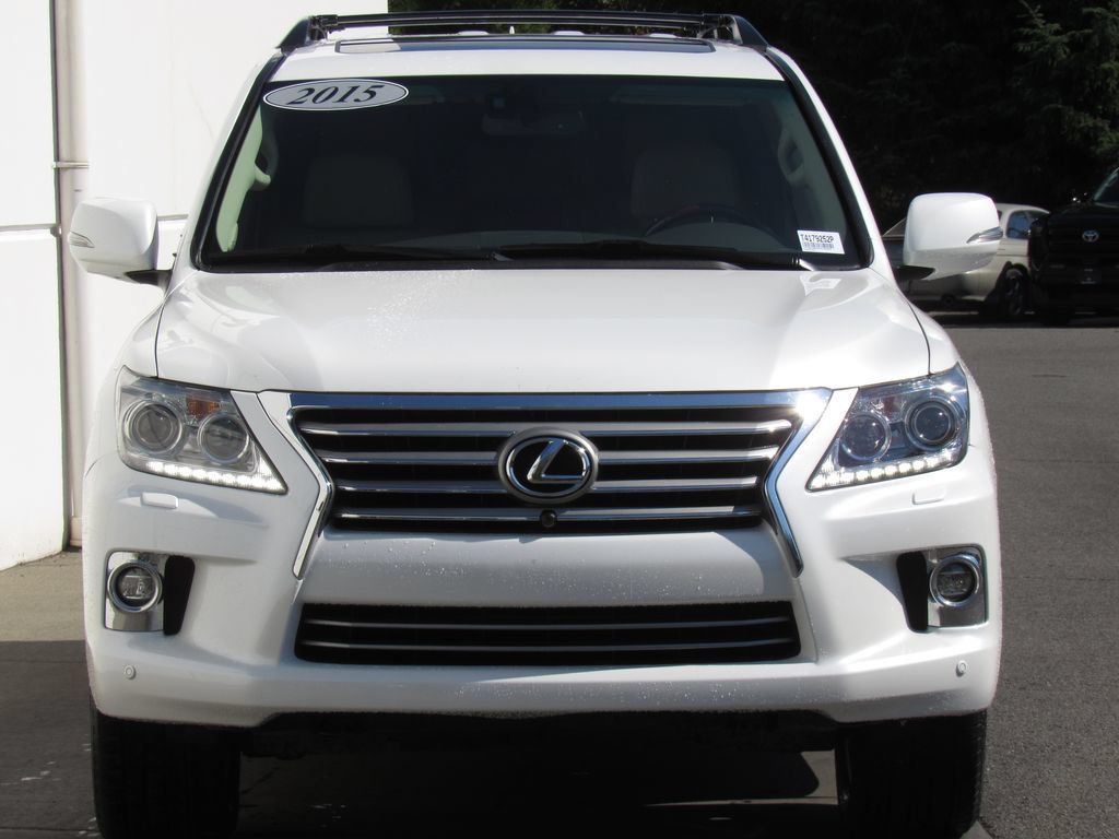 Used 2015 Lexus LX 570 4WD w/ Luxury Package image 3