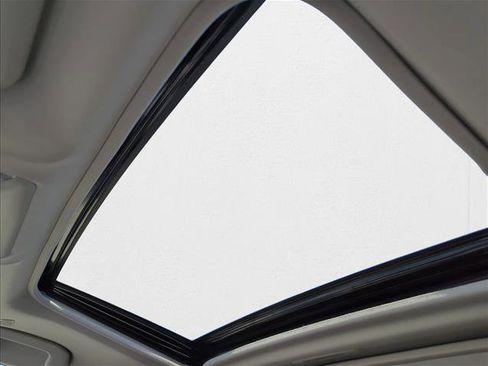 New 2025 Toyota RAV4 XLE image 18