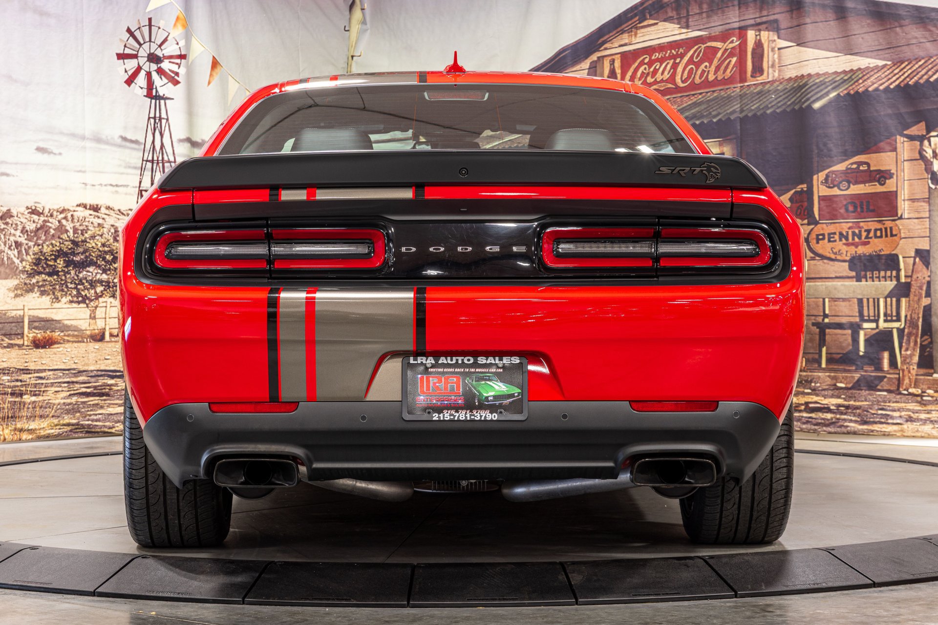 Used 2023 Dodge Challenger SRT Hellcat RWD image 4