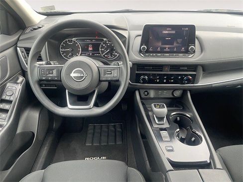 Certified 2024 Nissan Rogue S image 10
