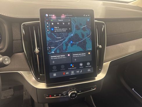 New 2026 Volvo XC90 B6 Ultra w/ Protection Package image 13