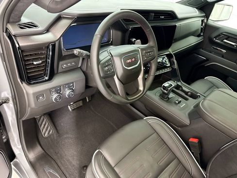 Used 2025 GMC Sierra 1500 AT4X AWD/4WD image 9