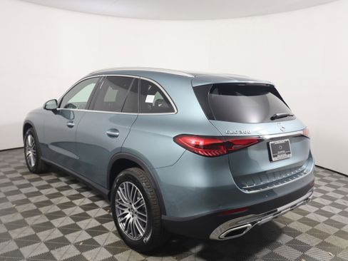 New 2026 Mercedes-Benz GLC 300 image 3