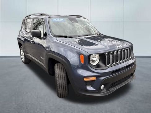 Used 2022 Jeep Renegade Latitude image 5