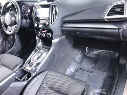 Used 2023 Subaru Forester Premium image 43