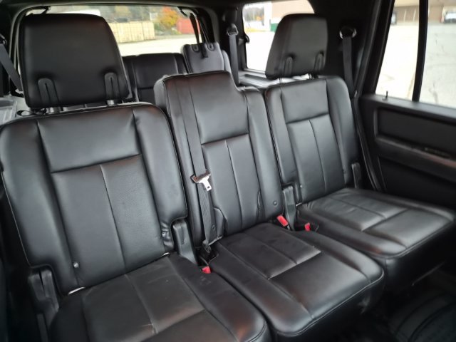Used 2017 Ford Expedition Limited AWD/4WD image 22