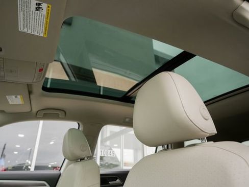 Used 2019 Volkswagen Atlas SEL image 21