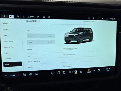 Used 2023 Rivian R1S Adventure Dual AWD/4WD image 29