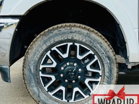 Used 2025 RAM 3500 Longhorn image 11