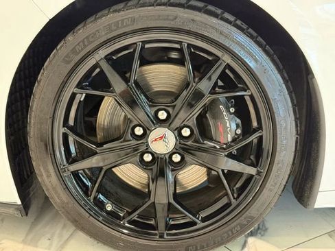 Used 2022 Chevrolet Corvette Stingray w/ Z51 Performance Package image 83