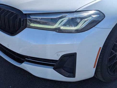 Used 2022 BMW 530i xDrive AWD/4WD image 12