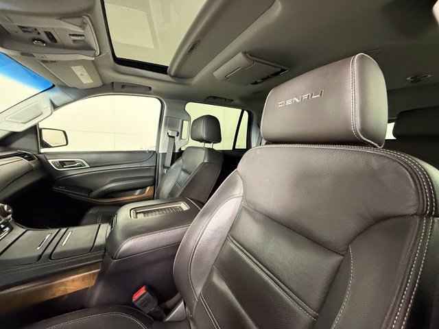 Used 2019 GMC Yukon Denali w/ Denali Ultimate Package AWD/4WD image 5